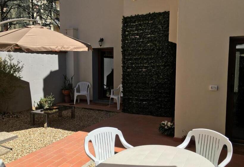پانسیون Guest House Il Naif