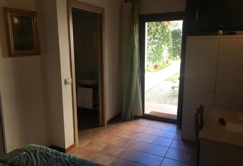 پانسیون Guest House Il Naif