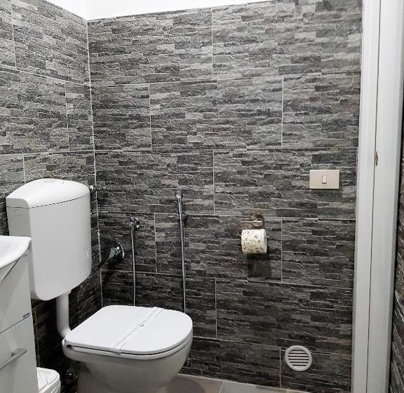 پانسیون Roomyitalia Guest House Il Faraone