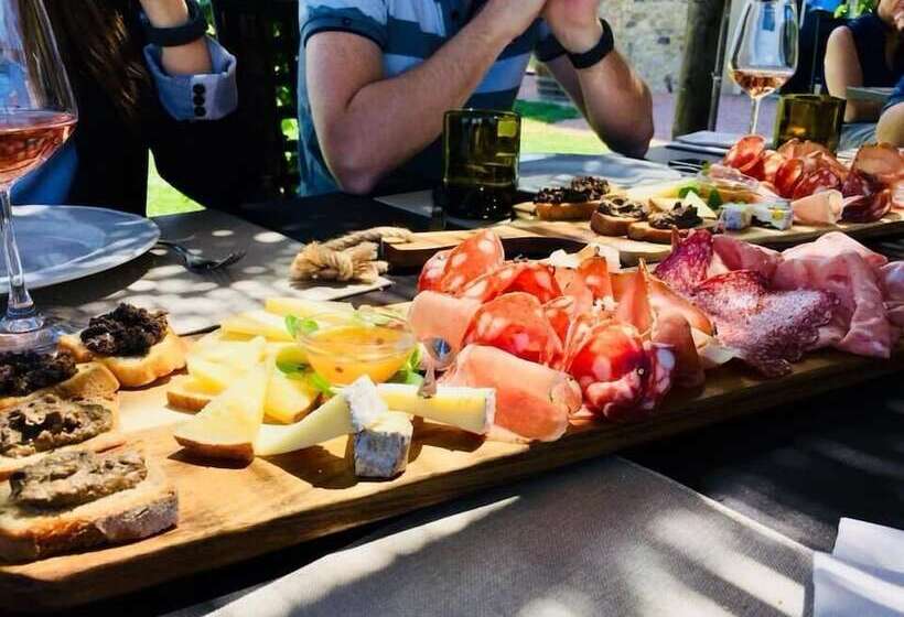 הוסטל Locanda Dell'aioncino