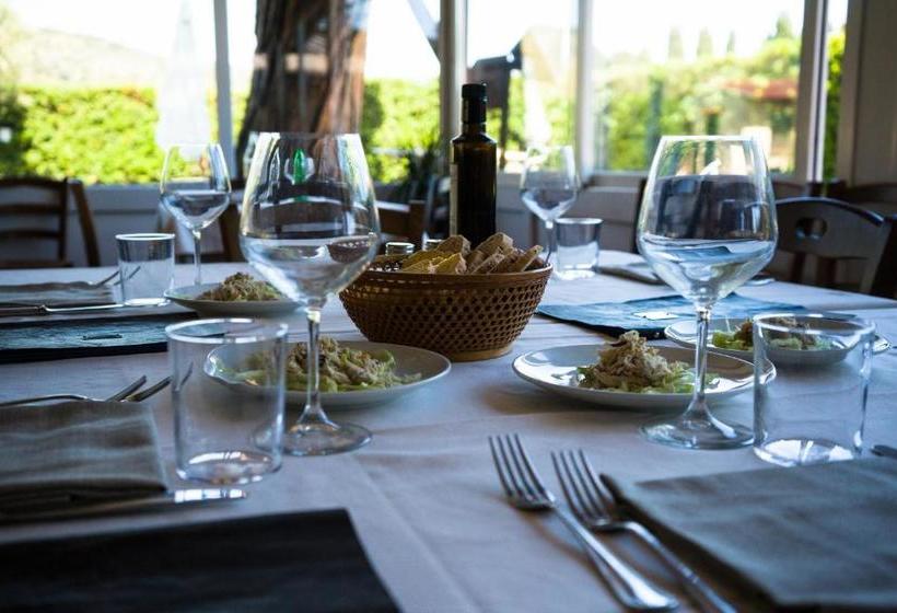 ユースホステル Locanda Di Ansedonia   Ristorante Griglio
