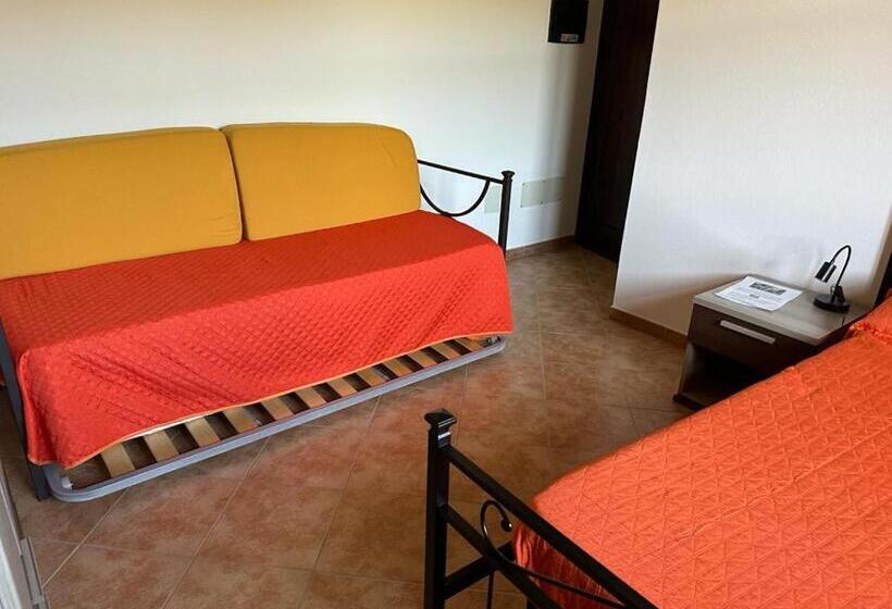 ホテル Agriturismo La Fillirea
