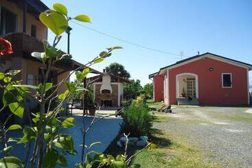 هتل Iacovino Country House