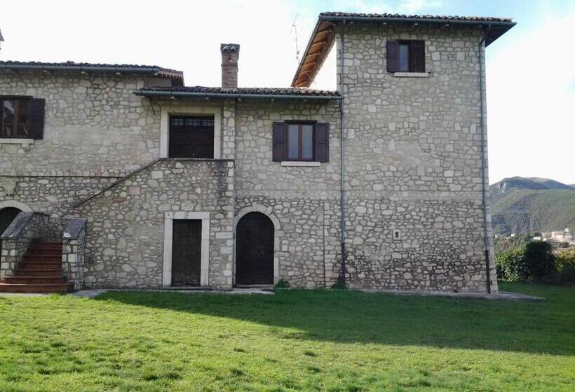 فندق Agriturismo La Commenda Adults Only
