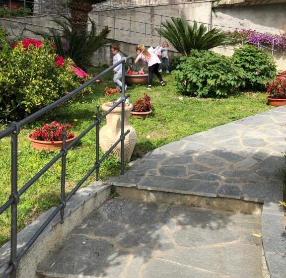 بنسيون B&b Villa Orchidea