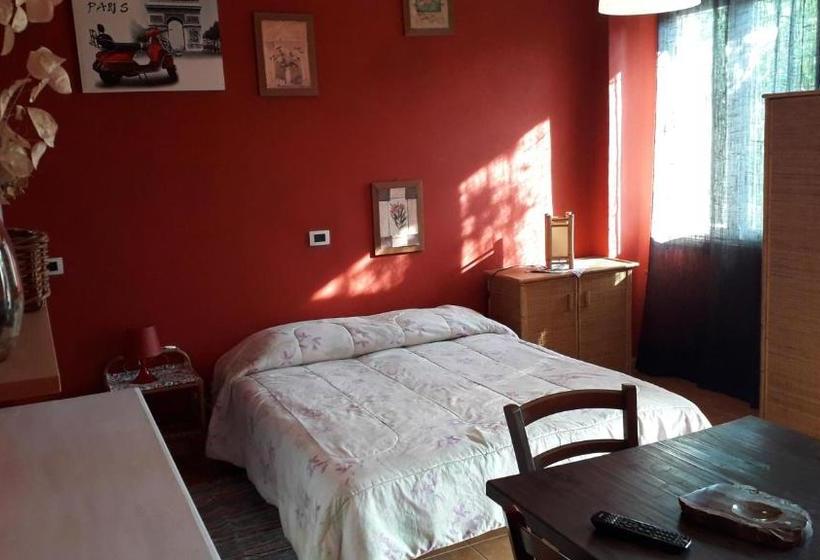 بنسيون La Casa Rosa