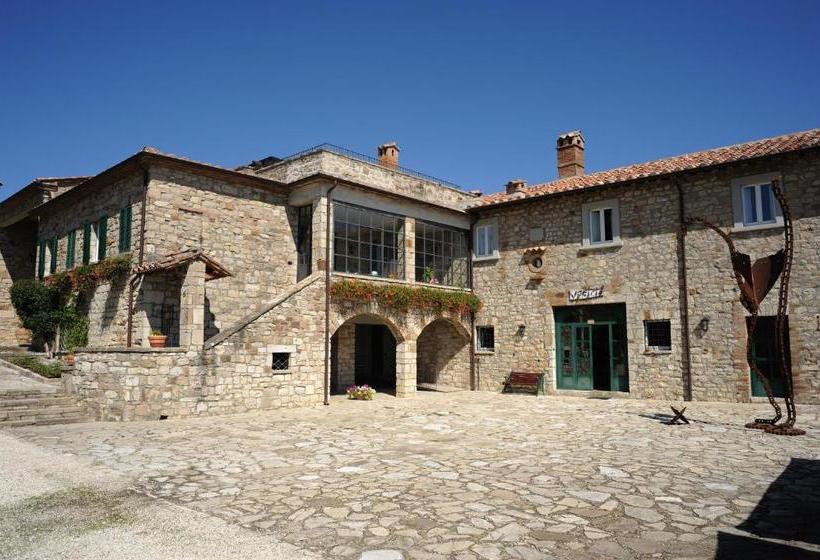 فندق Agriturismo Tenuta Conti Faina