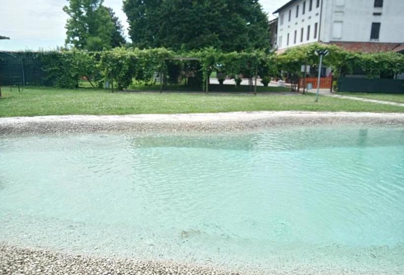 Отель La Pioppa Agriturismo