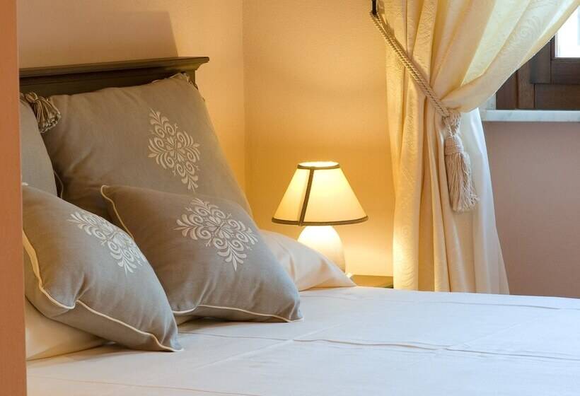 پانسیون Piazza Azuni 18 Guest House