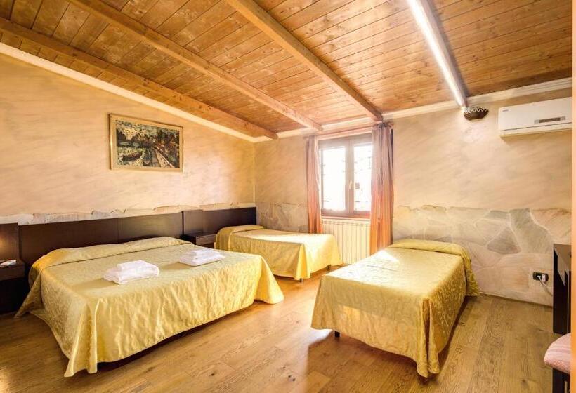 بنسيون Villa Gengi