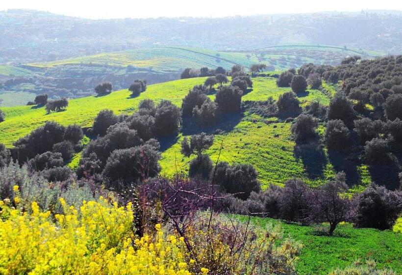 هتل Agriturismo Giannavi