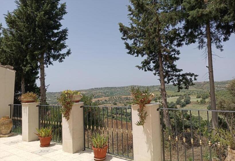 هتل Agriturismo Giannavi