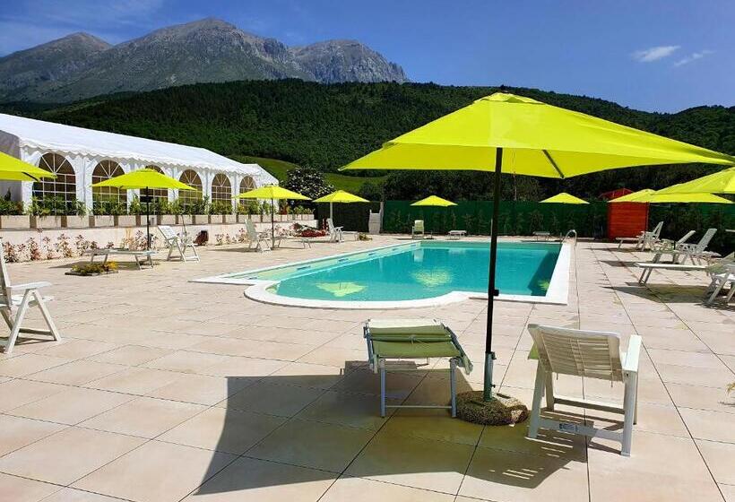 هتل Agriturismo Il Timo