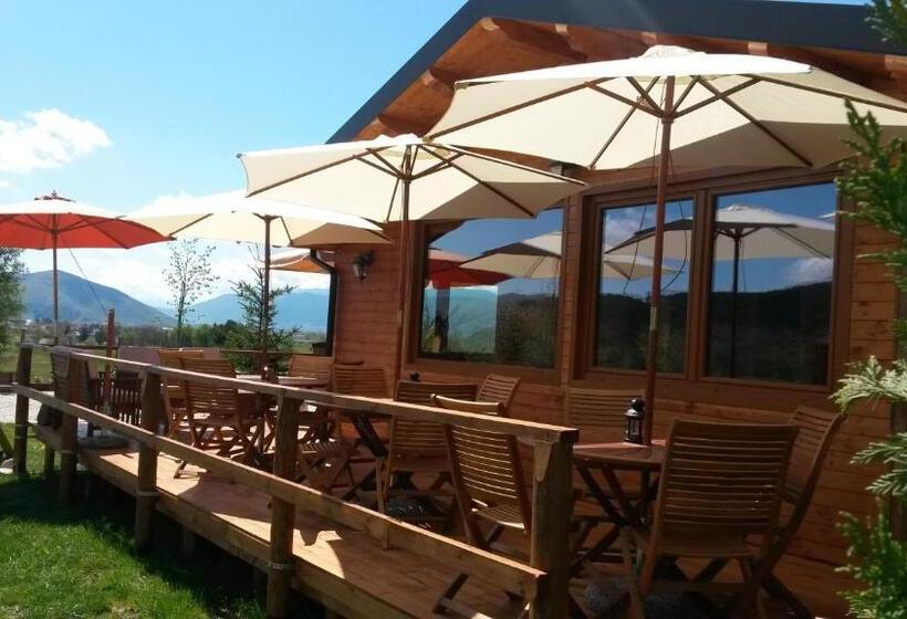 هتل Agriturismo Il Timo