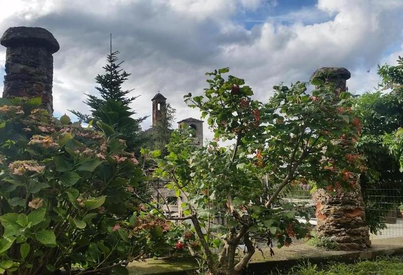 בית מלון כפרי L'ospitalità Del Castello