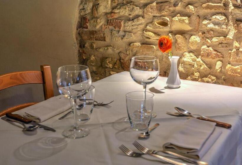 Отель Agriturismo Cascina Rosengana