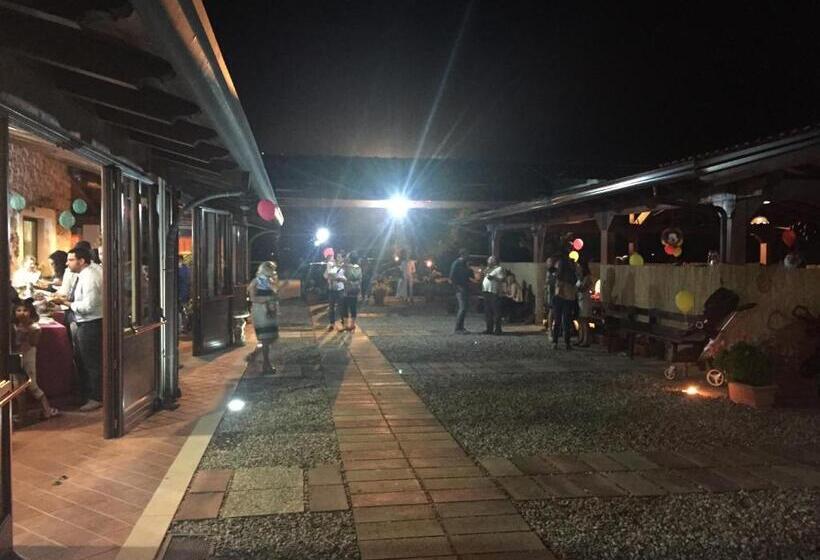 ホテル Agriturismo Il Pozzo