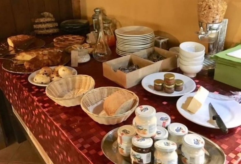 هتل Cascina Bosco Gerolo