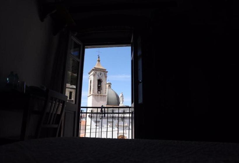 펜션 Drommire In Plassa E Clesia