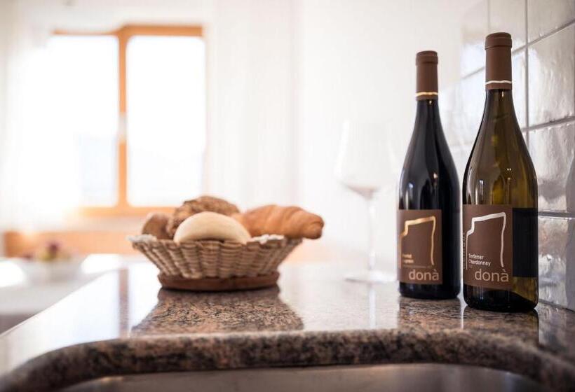 هتل Weingut Donà