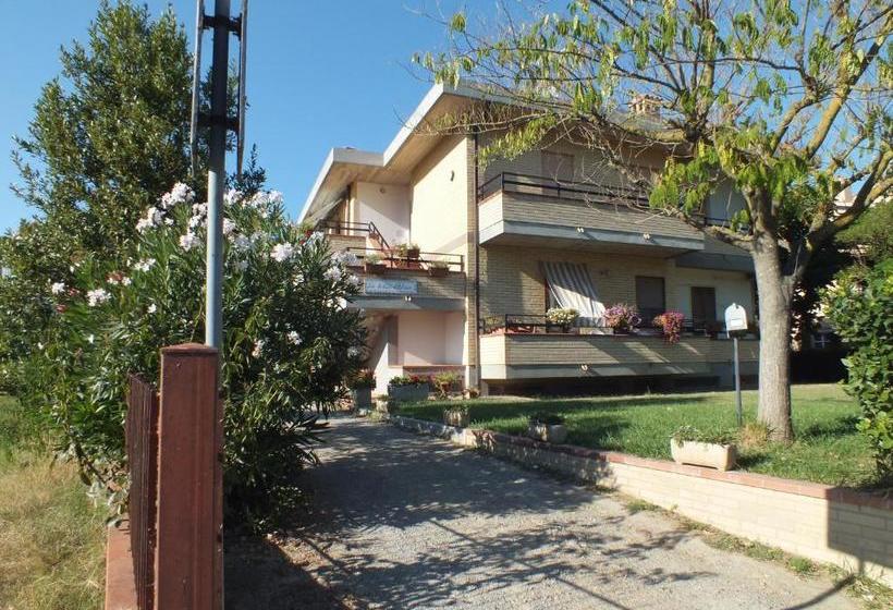 پانسیون Affittacamere Le Petit Palais