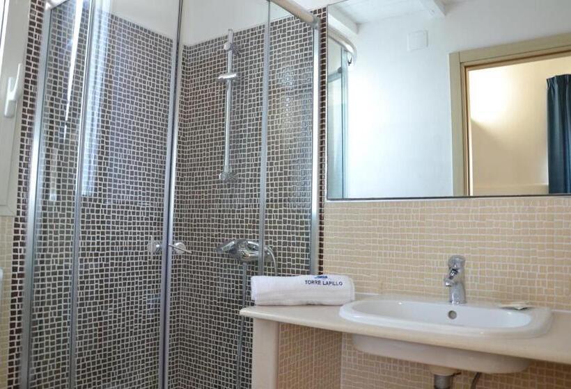 펜션 Affittacamere Torre Lapillo