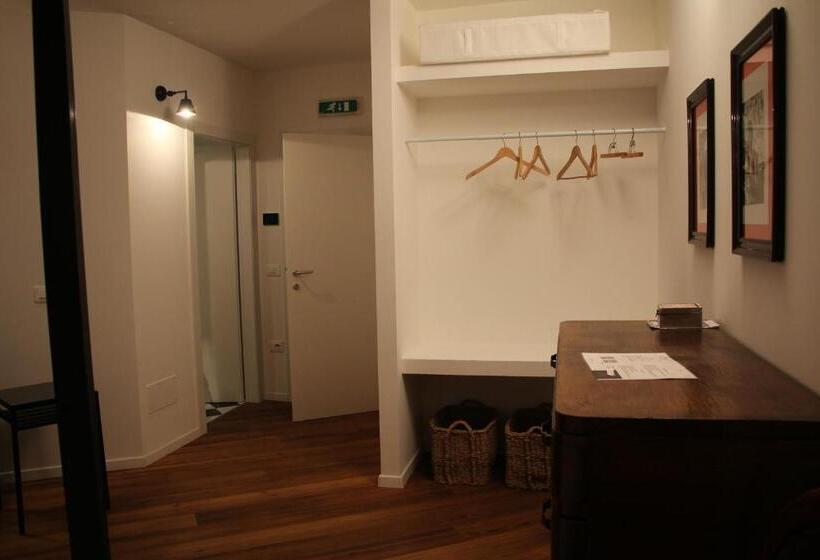 פנסיון La Piazzetta Di Canale B&b