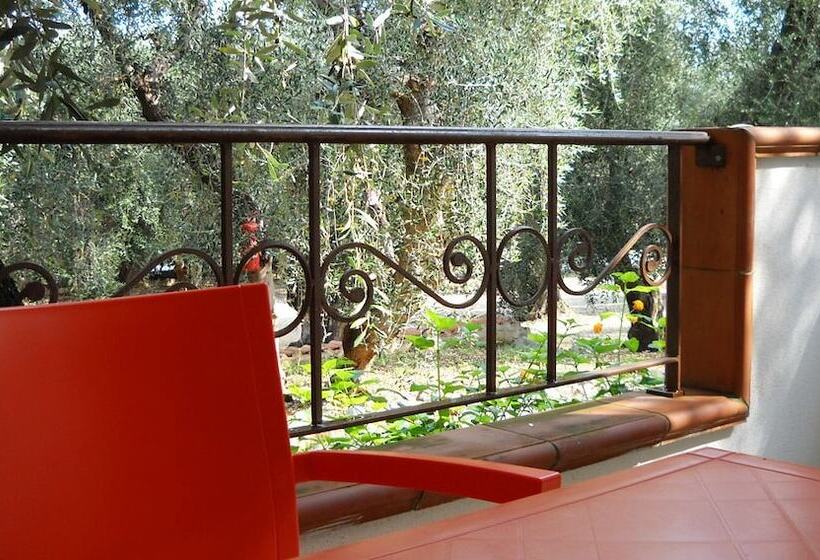 Zagare Residence