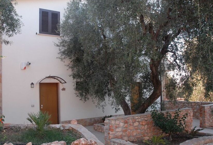 Zagare Residence