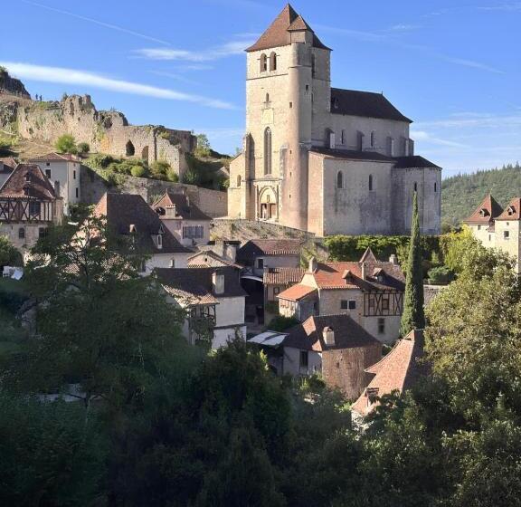 پانسیون Les Hauts De Saulies