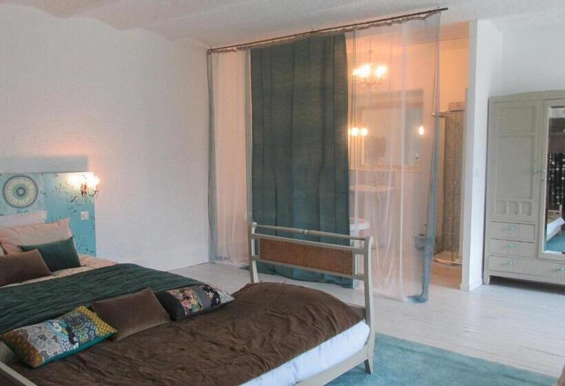 Пансион Domaine De La Jordanne   B&b