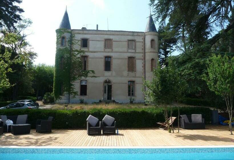 ペンション Chateau La Bouriette