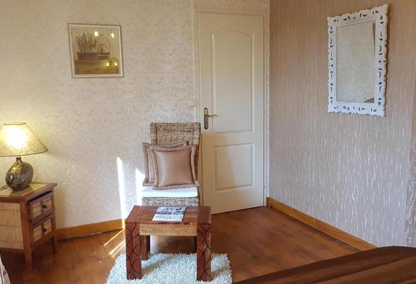 ペンション Domaine De La Dame Blanche