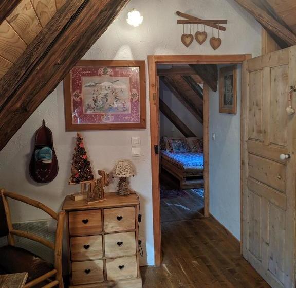 پانسیون Gite Du Bois De L'ours