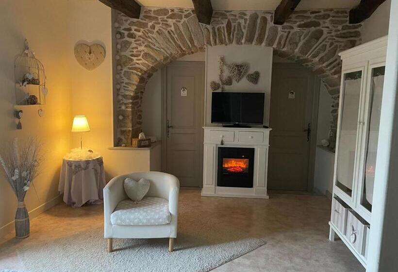 膳宿费 Le Couvent De Jouels