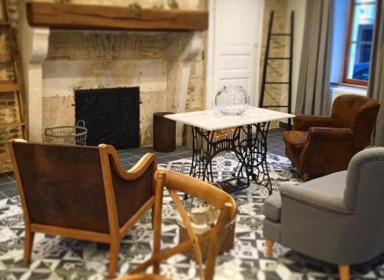 پانسیون Maison & Tartine