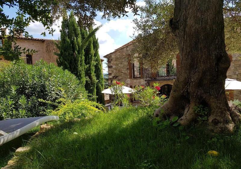 پانسیون Villa Arca