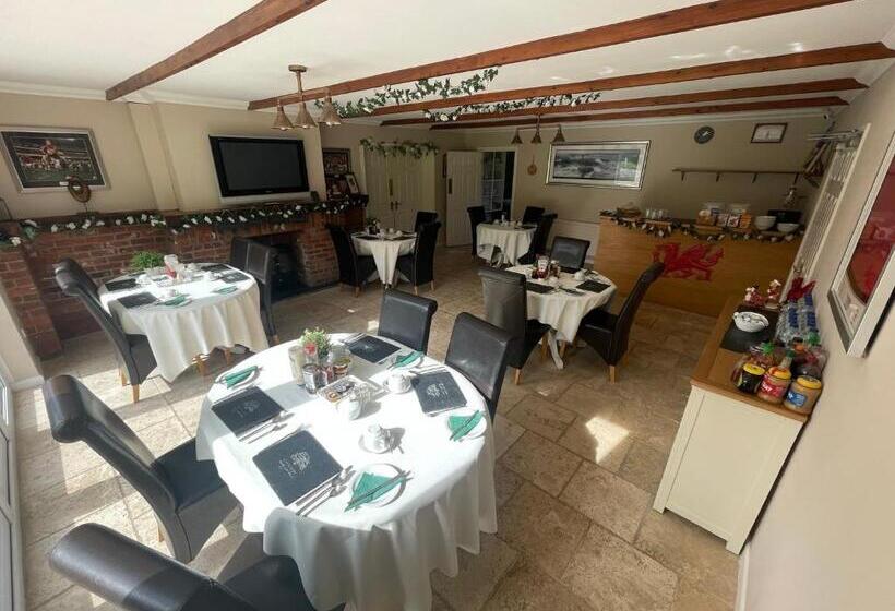 مبيت وإفطار Lovesgrove Country Guest House