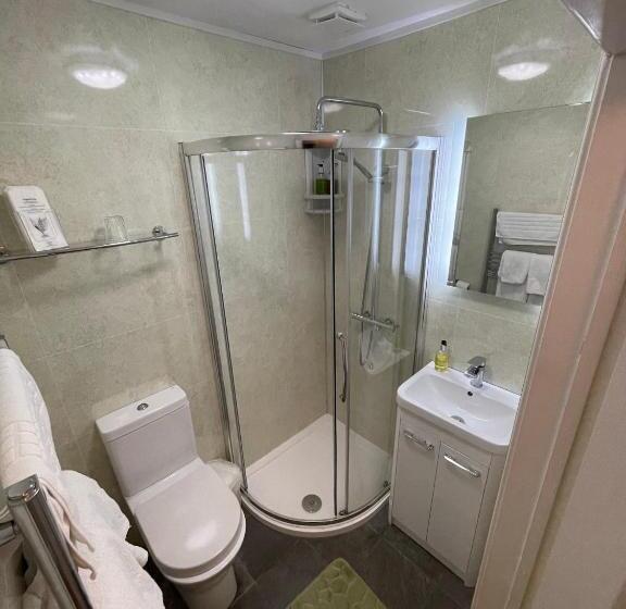 مبيت وإفطار Lovesgrove Country Guest House