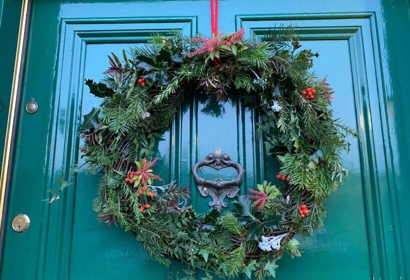 Dupplin152 Bed And Breakfast