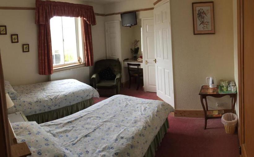 Haselor Farm B & B