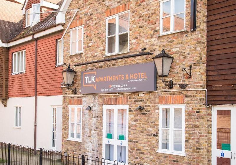 ホテル Tlk Apartments And