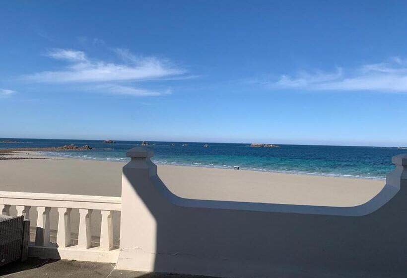 Le Château De Sable