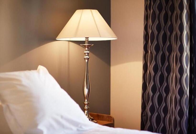 بنسيون Les Chambres De L Oustalet, Chambres D Hôtes Et Restaurant étoilé