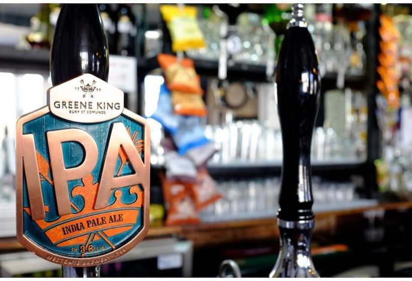 فندق صغير The Bell