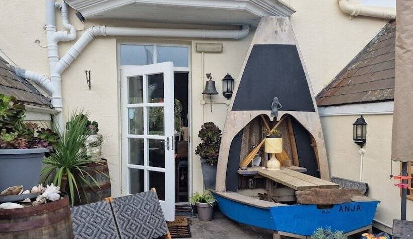Пансион The Ocean Guesthouse