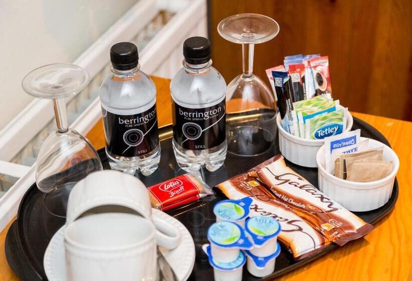 فندق صغير Duke Of Wellington