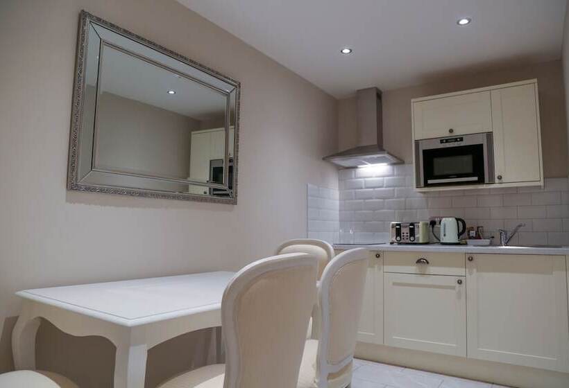 فندق No.10 Preston