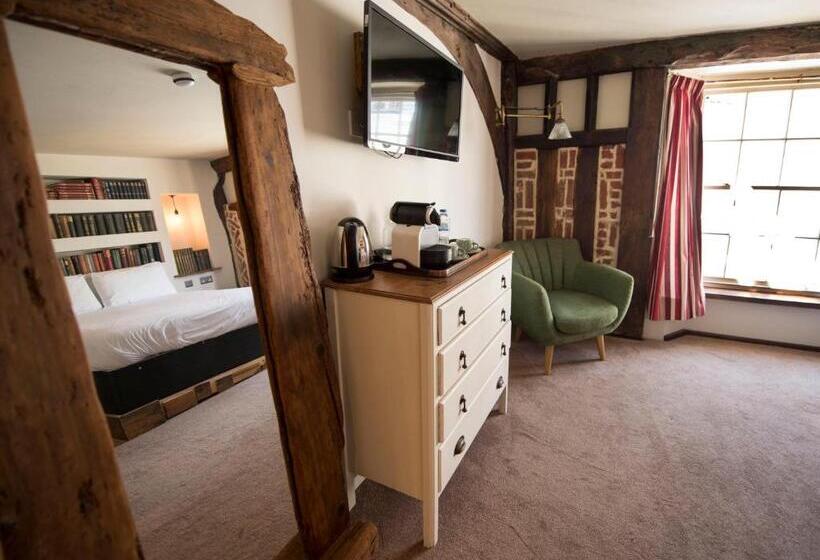 هاستل Alma Inn & Dining Rooms