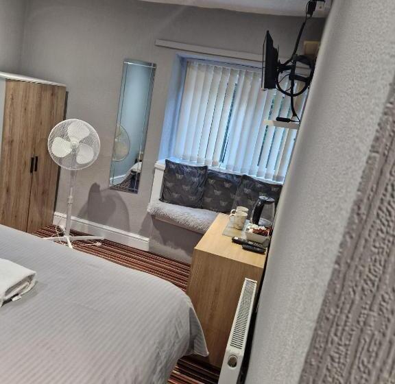 هاستل Shears Inn